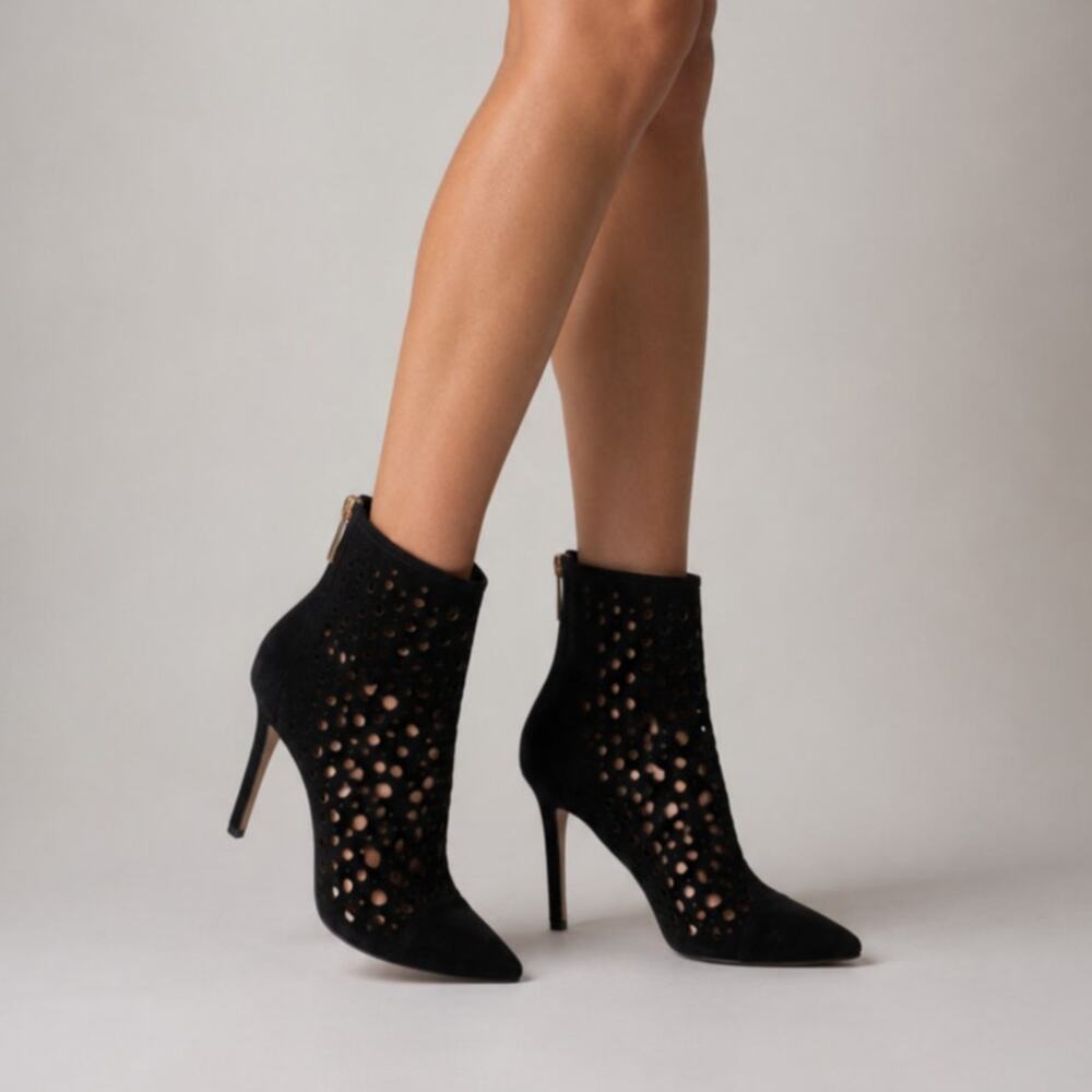 Tamara Mellon 7.5 Laser Cut Italian Suede Ankle Boots $895 Polka Dot Heels Black